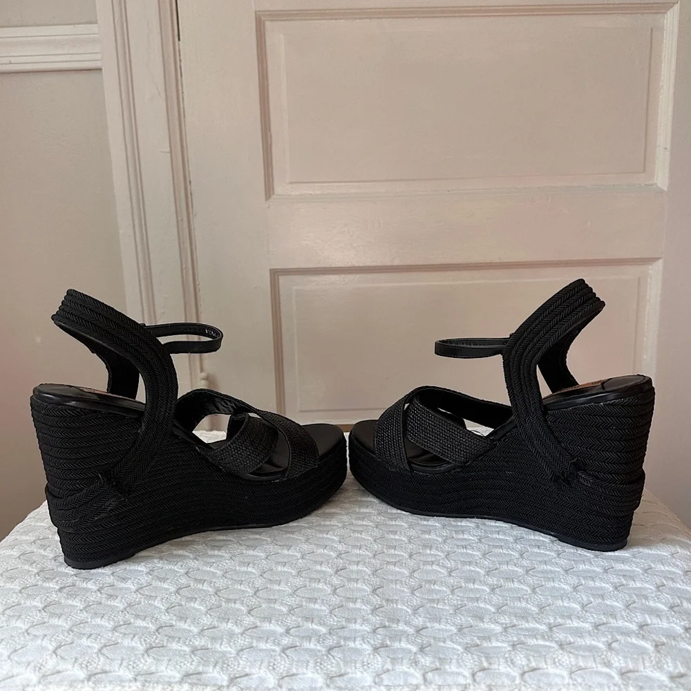 Woven Platform Wedge Sandals - Black